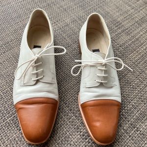 Bally Oxford tan and white